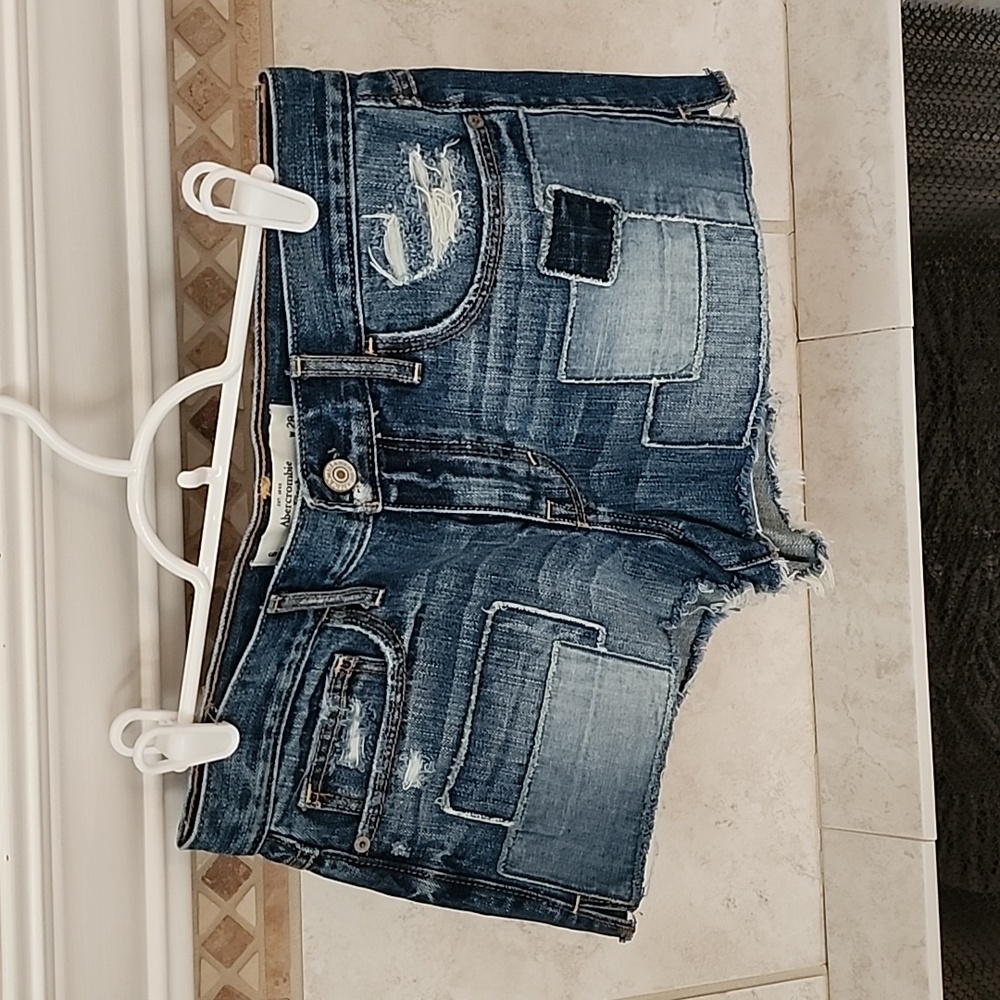 ‼️RARE!!‼️  💙 ABERCROMBIE Patchwork High Rise Denim Shorts 💙